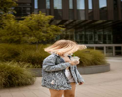 45岁女性生育抉择：试管婴儿与供卵选项的深度解析
